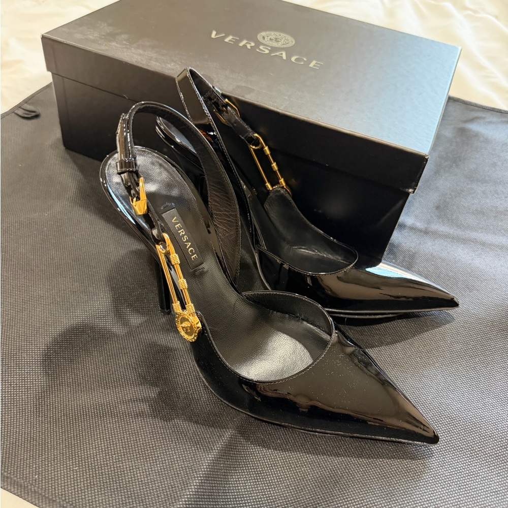 Versace Safety pin patent leather slingback pumps